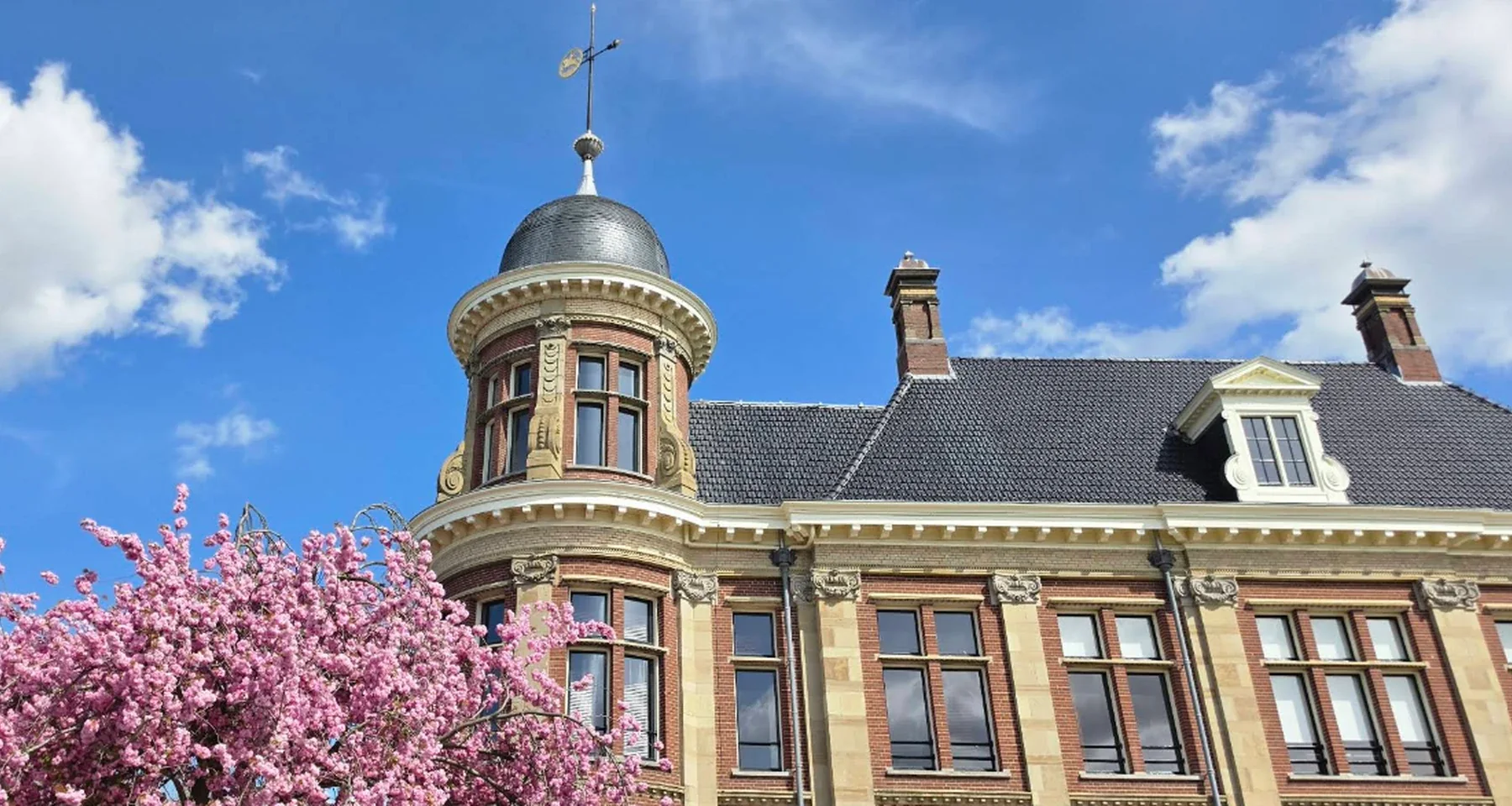 Het monumentale Muntgebouw in Utrecht